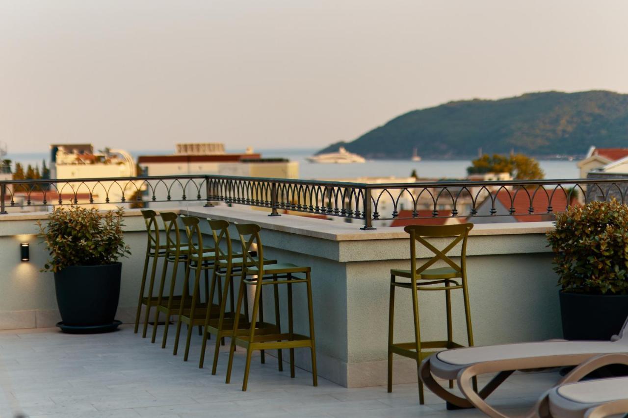 Hotel Diplomat By Aycon Budva Kültér fotó