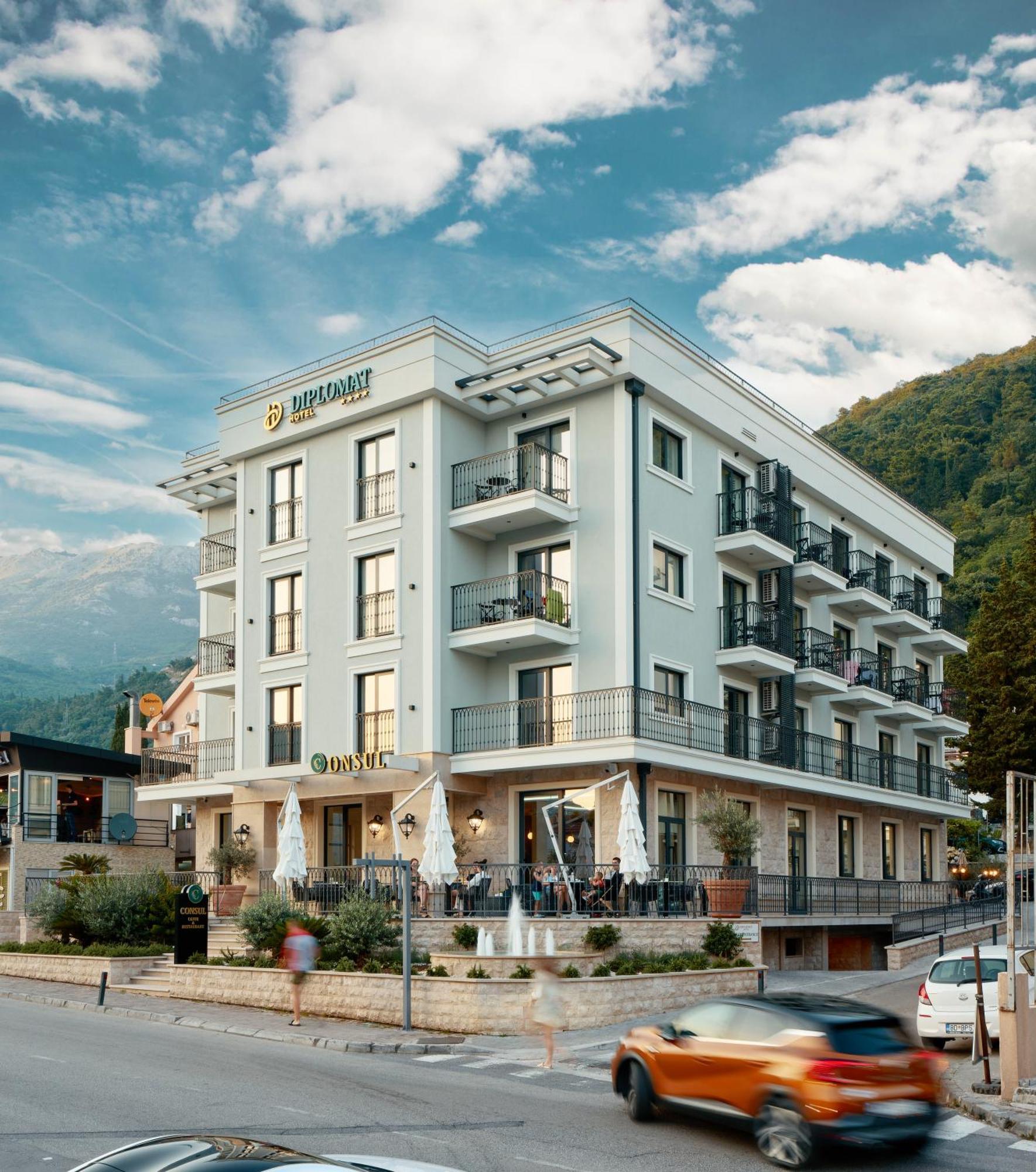 Hotel Diplomat By Aycon Budva Kültér fotó