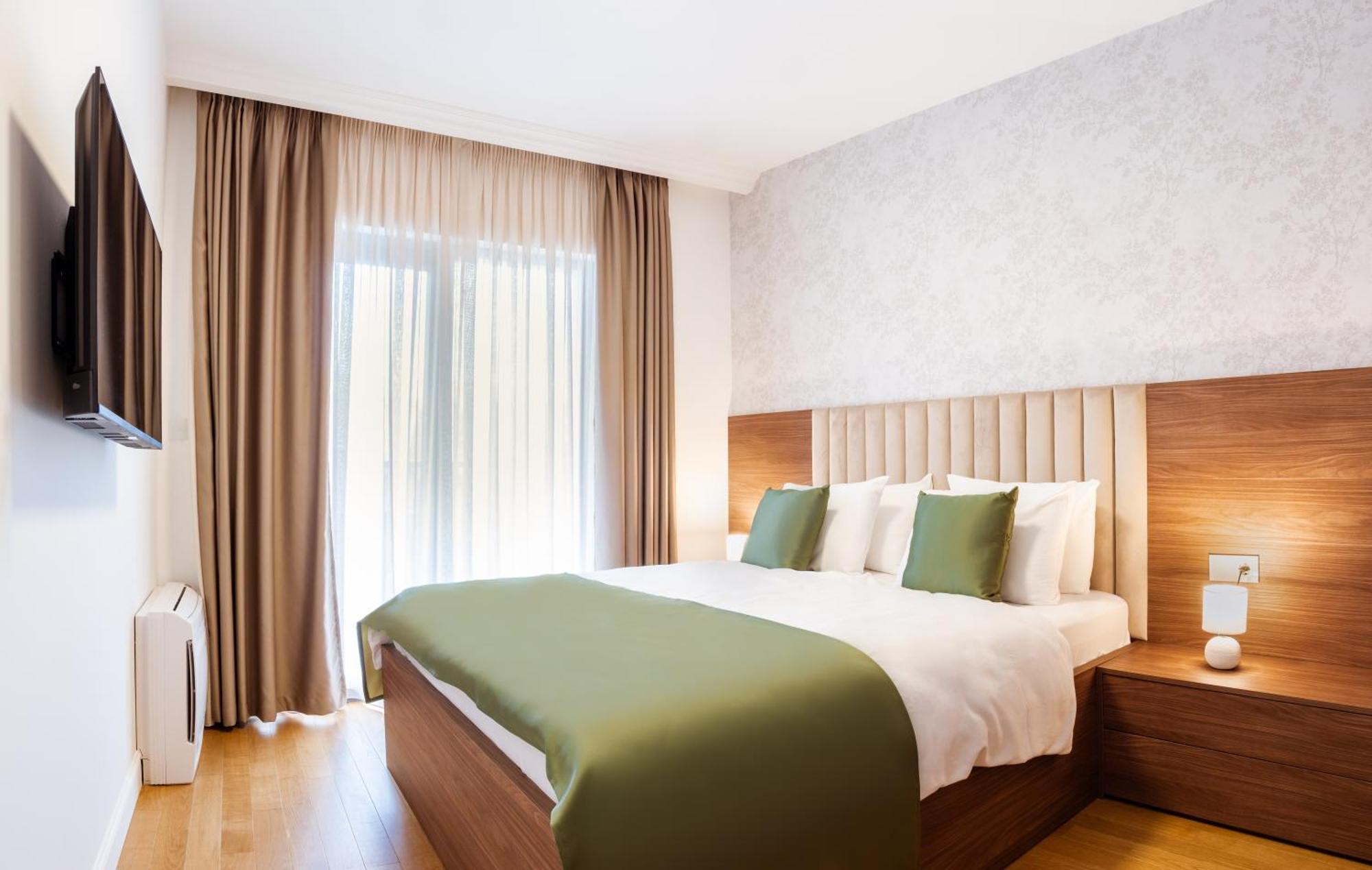 Hotel Diplomat By Aycon Budva Kültér fotó